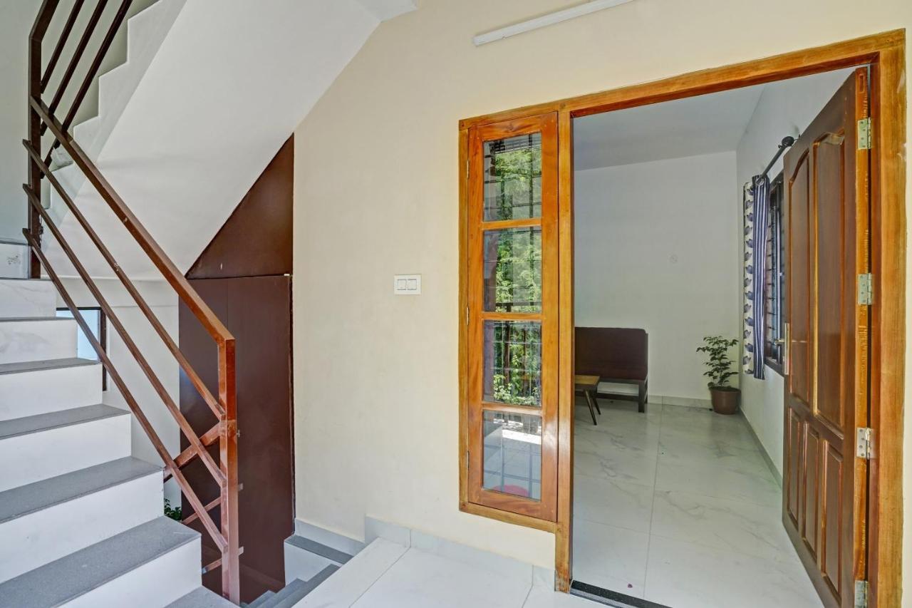 Spot On Blissful Villa Kochi エクステリア 写真