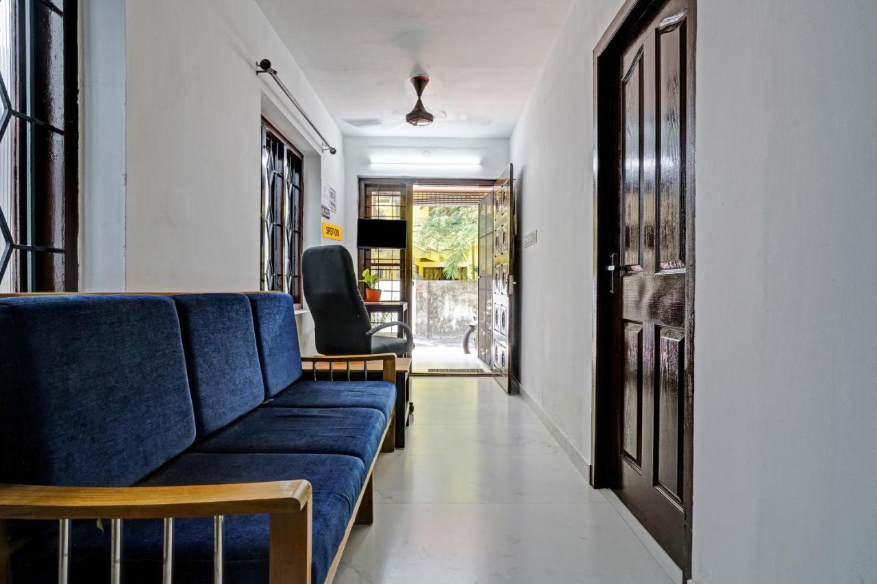Spot On Blissful Villa Kochi エクステリア 写真